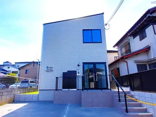 シュシュ中宮WESTの画像