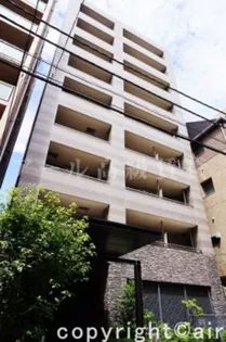 パークアクシス青山骨董通り【5階】の外観