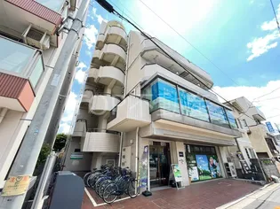 第一ファミールビルの画像