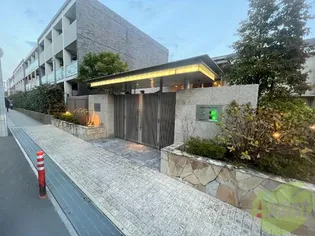 大阪府豊中市東寺内町【マンション】の外観