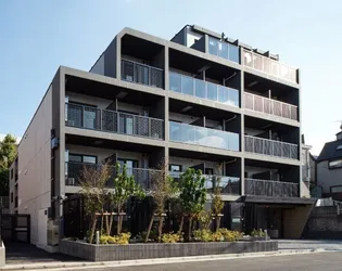 東京都新宿区北新宿3【マンション】の外観