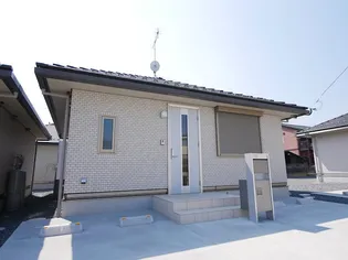 茨城県日立市鮎川町6【一戸建】の外観