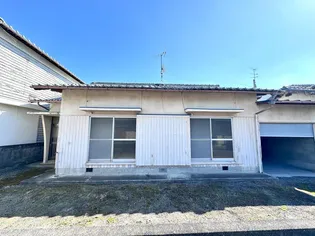 愛媛県四国中央市中之庄町【一戸建】の外観