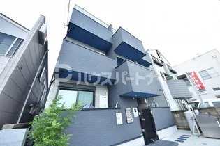 R-BASE【3階】の外観