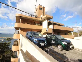 マリンハイツの外観