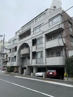 東京都港区東麻布2【マンション】の外観