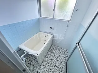 稲荷森マンション【1階】の風呂