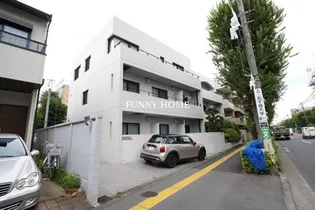 ラ・メゾン・ブランシェ服部【1階】の外観