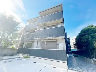 レグルス【1階】の外観