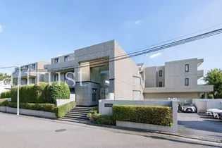 東京都世田谷区野毛2【マンション】の外観