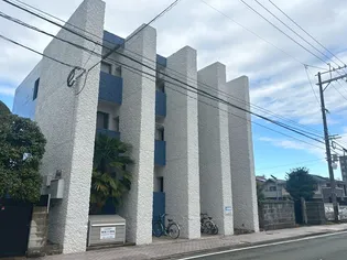 シェルター【1階】の外観