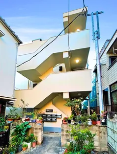 栄マンションの画像