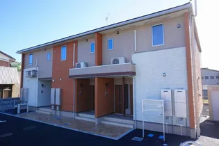 アジュール フォレストの画像