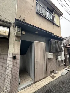 大阪府大阪市北区中津3【アパート】の外観