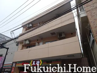 東京都渋谷区初台1【マンション】の外観