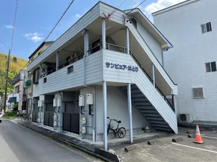 サンピュアはとり【1階】の外観