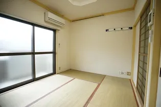 つるドミトリー【1階】の居間