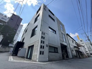 東京都中野区中野5【マンション】の外観