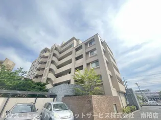 INSURANCE BLDG VIIIの画像