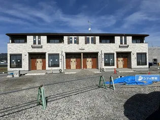 クリスタルドミール VIIの画像