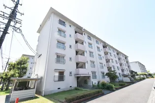 UR江南【3階】の外観