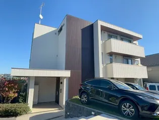 クレシェンテ【1階】の外観