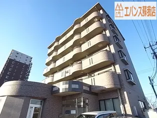 グランシャルマンの画像