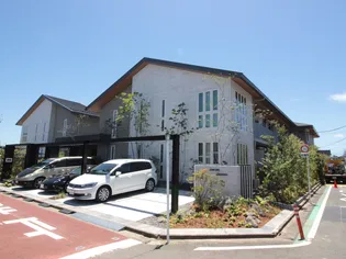 コートヤードIレジデンスの画像