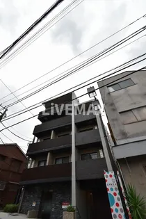 東京都新宿区若葉3【マンション】の外観