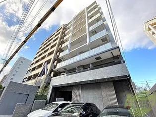 大阪府吹田市垂水町3【マンション】の外観