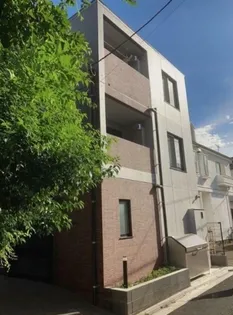 J-ARC三軒茶屋【1階】の外観