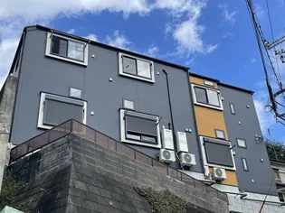 アザーレ・プラネ鶴川【1階】の外観