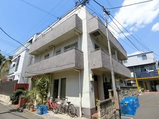 パレス代々木【2階】の外観