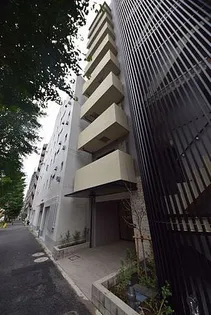 東京都文京区白山4【マンション】の外観