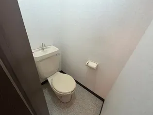 リバーサイドハイツ名切【1階】の内装