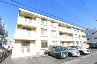 千葉県松戸市新松戸4【アパート】の外観