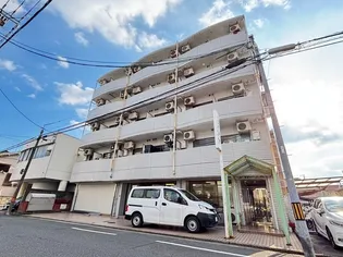 シャトー三滝の画像