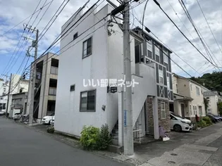 ラビリンスV【2階】の外観