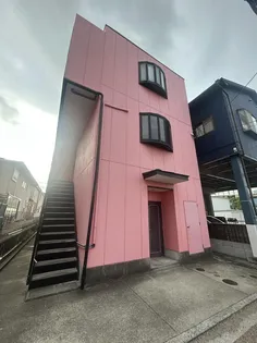 パンサーハイム【2階】の外観