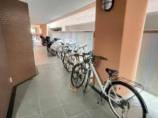 グランドゥールI&Y【4階】の地図