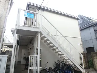 ベルハウス南台【1階】の外観