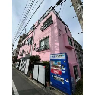 ロイヤルハワイアン【3階】の外観