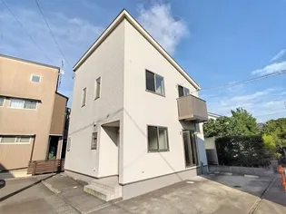 静岡県静岡市駿河区小鹿【一戸建】の外観