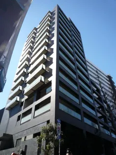 レジディア西麻布【5階】の外観