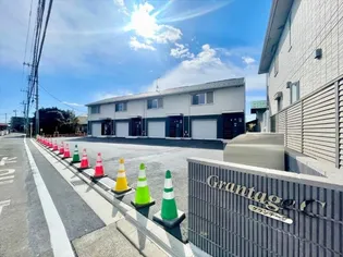 東京都東大和市芋窪6【アパート】の外観