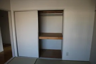 エスト【1階】の内装