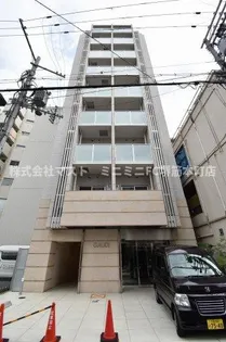 ガウディ【3階】の外観