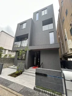 LaTur広尾【2階】の外観