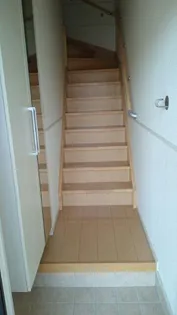 ポライトリーM・T【2階】の玄関