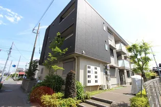 M-Ruscello(エム・ルシェロ)【2階】の外観